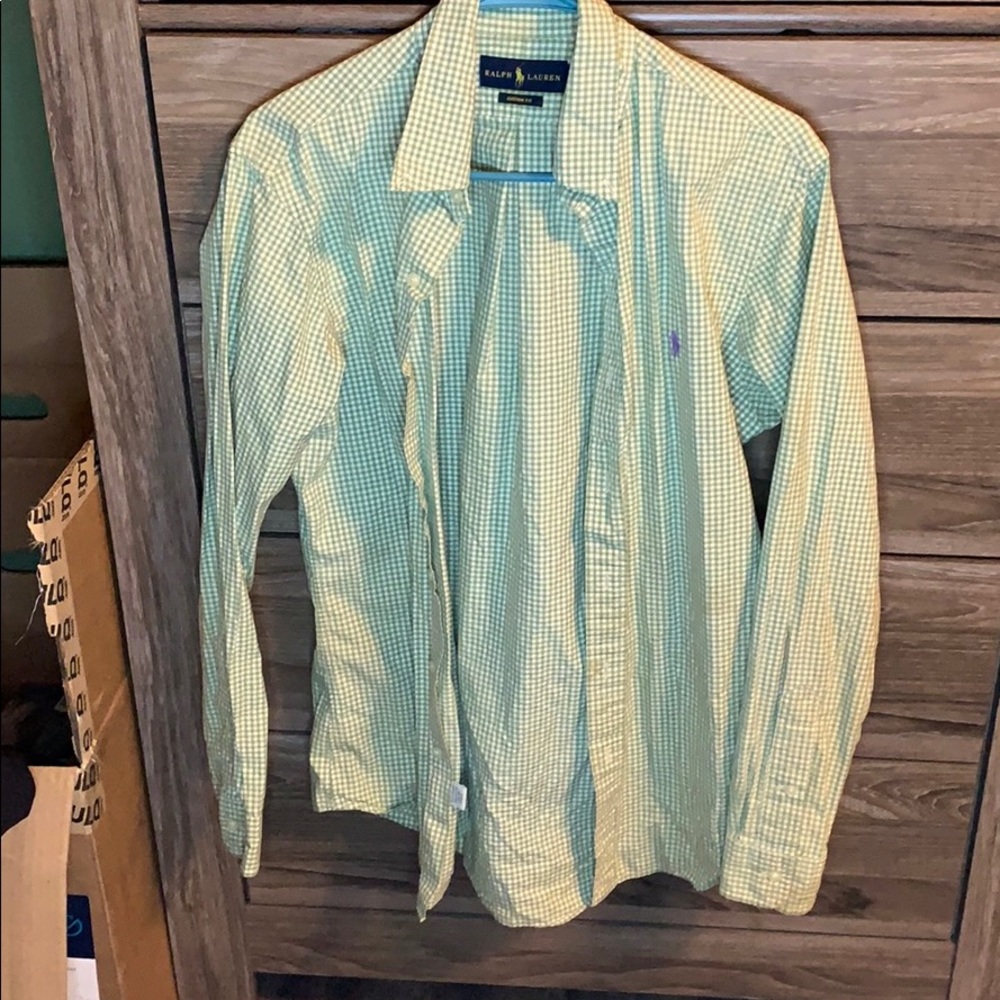 Men’s long sleeve shirt